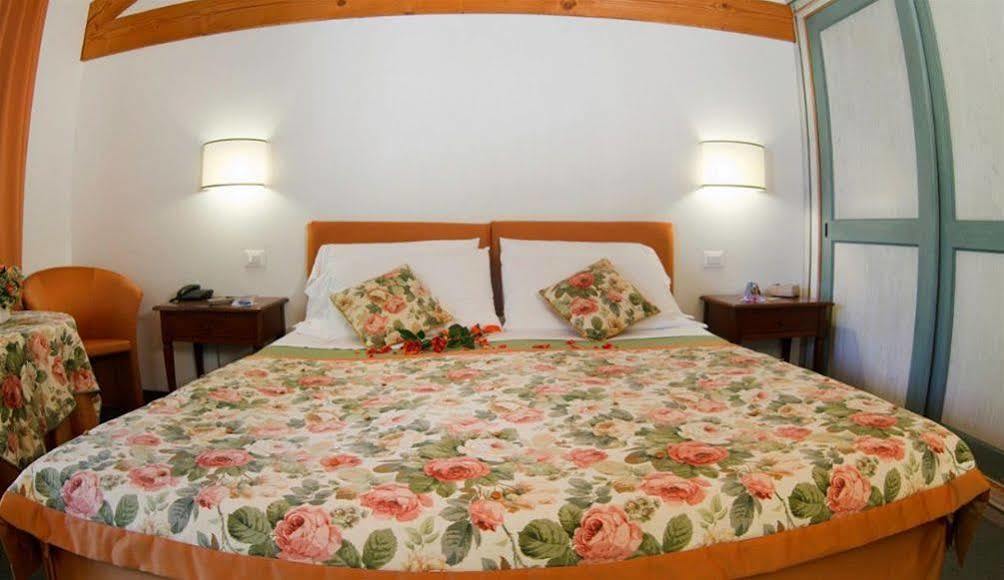 Albergo Al Moretto Castelfranco Veneto Exterior photo