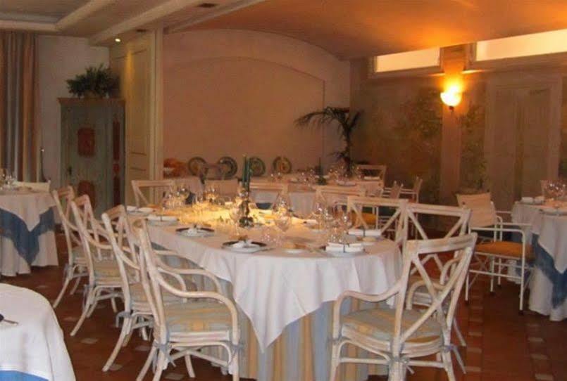 Albergo Al Moretto Castelfranco Veneto Exterior photo